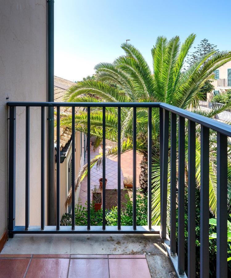 Villa Aura Marina di Modica Eksteriør billede
